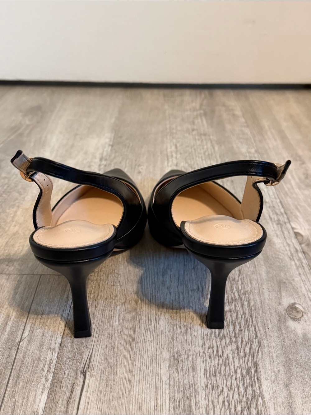 👠🖤 NEW Coutgo Black Slingback Heels – Never Worn 🖤✨ - Picture 5 of 10
